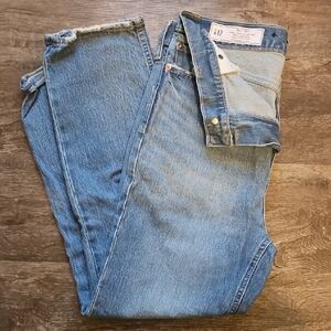 GAP Women's Straight Leg Blue Jeans